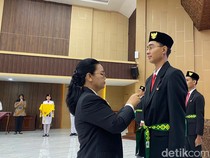 Agustina Lantik 42 Duta Pancasila Semarang: Lilin di Tengah Kegelapan Ideologi