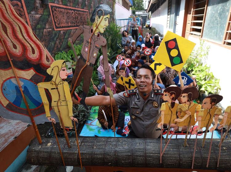 Pentas Wayang Jadi Sarana Edukasi Tertib Lalu Lintas