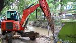 Perbaikan Turap Kali Pesanggrahan di Pasar Cipulir Dikebut