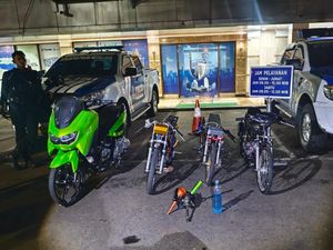 Polda Metro Bekuk 3 Pemuda Hendak Balap Liar di Jaktim, Motor-Bensol Disita
