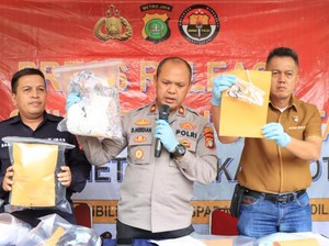 Sejoli di Bekasi Ngaku Menyesal Buang Bayi, Sempat Berharap Ada yang Rawat