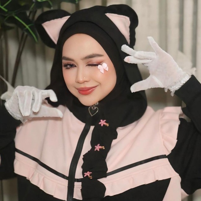 Ria Ricis Jawab Soal Mikhail Imaan