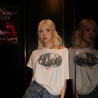 Rose dikenal memiliki pengaruh global dan daya tarik komersial sebagai duta global. Sebelumnya ia telah dikontrak oleh brand-brand ternama lain, sebut saja Saint Laurent dan Tiffany & Co. Foto: Instagram