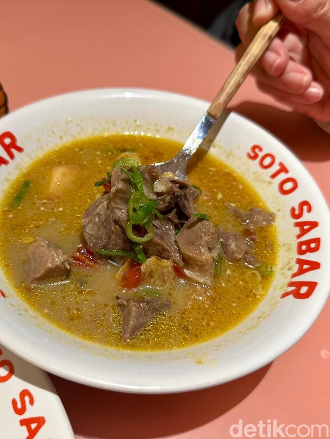 Di Sini Ada Soto Betawi Kuah Oatmilk yang Creamy buat Buka Puasa