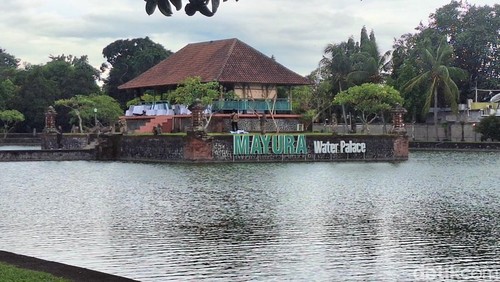 Suasana Taman Mayura di Jalan Purbasari, Cakranegara, Kota Mataram, Rabu (11/2/2026).