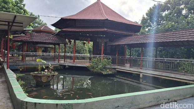 Tujuh Sumur Vihara Gayatri di Depok