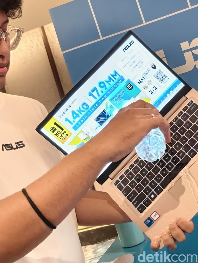 Disiksa Tanpa Ampun, Begini Nasib Laptop Asus