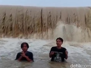Sungai Cisanggarung Meluap, 4 Desa di Losari Brebes Kebanjiran