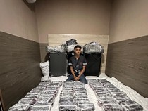 Kurir Narkoba WN Malaysia Ditangkap di Dumai, 99 Ribu Butir Happy Five Disita