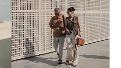 Potret Gading Marten dan Medina Dina Jalan-jalan di Louvre Abu Dhabi