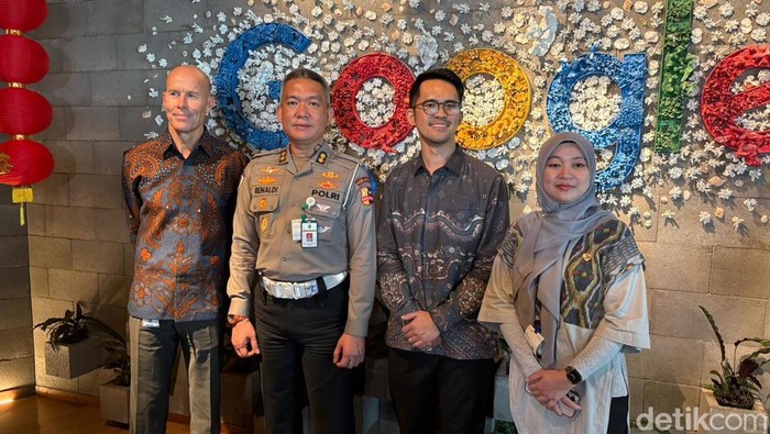 Google, Korlantas, dan Jasa Marga mengumumkan kerja samanya untuk mewujudkan mudik yang aman dan lancar. Ini merupakan kolaborasi mereka yang kelima kalinya, untuk menyukseskan rencana mudik orang-orang.
