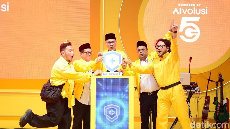 Lonjakan aktivitas digital selama bulan Ramadan kerap dimanfaatkan pelaku kejahatan siber untuk melancarkan aksi penipuan, terutama melalui layanan WhatsApp. Menyikapi kondisi tersebut, Indosat Ooredoo Hutchison (IOH) melalui merek IM3 memperkuat perlindungan pelanggan dengan menghadirkan sistem keamanan Satuan Anti Scam dan Spam (Satspam+) yang kini mampu memblokir penipuan melalui WhatsApp Call.
