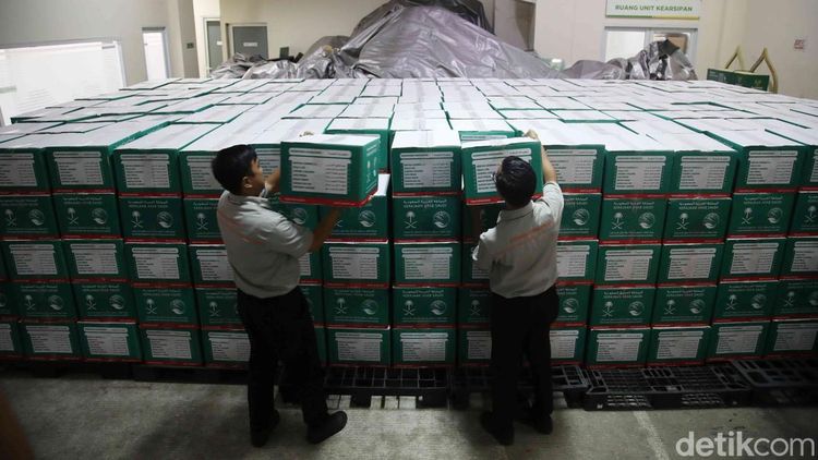 Bantuan Ramadan, Arab Saudi Salurkan Sembako ke Indonesia