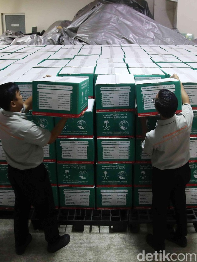 Bantuan Ramadan, Arab Saudi Salurkan Sembako ke Indonesia