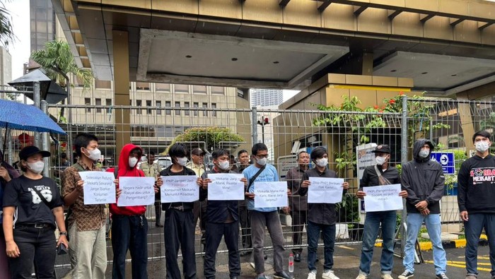 Konsumen Meikarta Gelar Aksi di Kementerian PKP