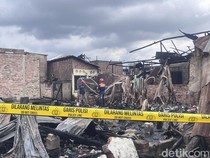 Pemda Dirikan Tenda Darurat untuk Korban Kebakaran di Kertapati Palembang