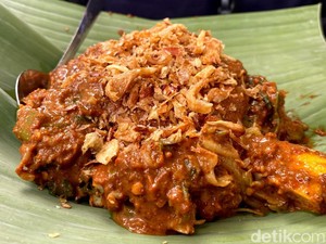 Ngeunah Pisan! Lotek Mustikasari Tetap Jadi Favorit Selama 25 Tahun