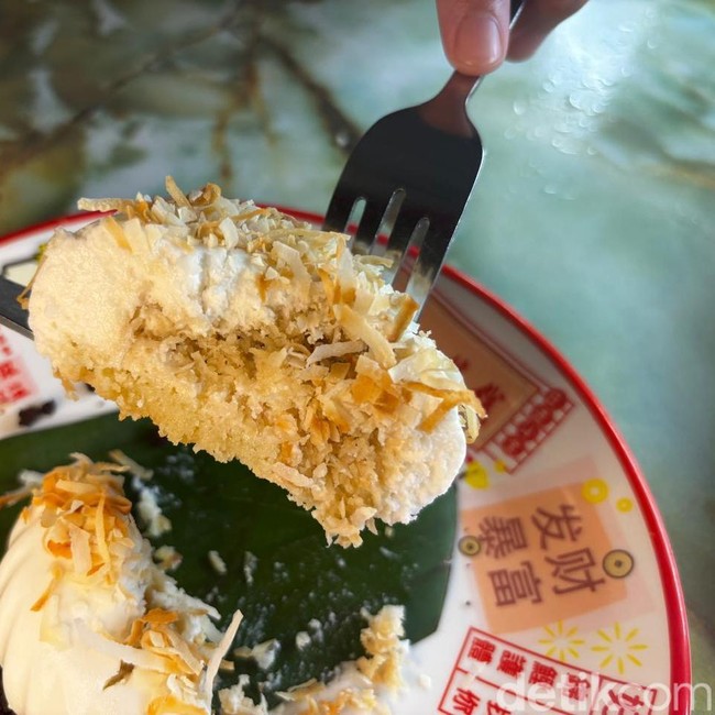 Cobain Kopi Obat Batuk hingga Waffle Ondeh di Kafe Hidden Gem Singapura