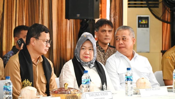 Plt Sesjen MPR Sebut Koordinasi Solid Lancarkan Bantuan Aceh - Update 1
