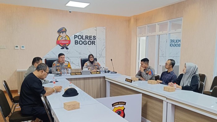 Polres Bogor Undang Warga untuk Minta Kritik dan Saran Terkait Pelayanan - Update 1