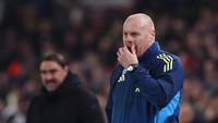 Nottingham Forest Pecat Sean Dyche