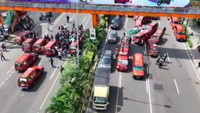 Sopir Angkot Bekasi Demo Tutup Jalan karena Protes Ada Trans Beken