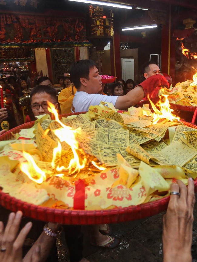 Bingkai Sepekan: Serba-serbi Menyambut Tahun Baru Imlek