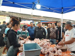 Warga Garut Menjerit, Harga Daging hingga Cabai Naik Jelang Ramadan