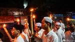 Cahaya Obor Terangi Malam Sambut Ramadan