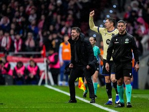 Pedenya Simeone Boleh Juga!