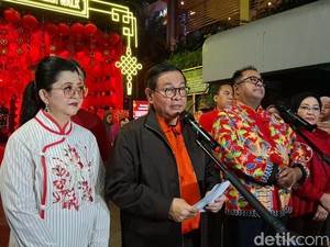 Pramono Buka Festival Imlek 2026 di Bundaran HI: Jakarta Kota Semua Agama