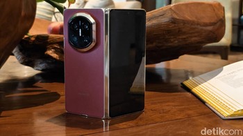 Sayangnya Huawei Indonesia belum mengungkap kapan Mate X7 akan dirilis. Foto: Adi Fida Rahman/detikINET