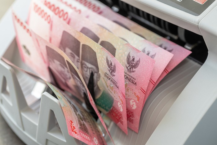 Zakat Penghasilan: Ketentuan, Nishab, dan Besarannya