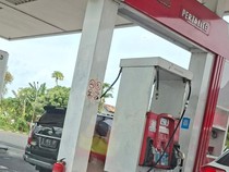 Akal-akalan Pejabat Tuban Ganti Pelat Mobil Dinas Demi Isi Pertalite