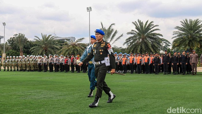 Operasi Penegakan Ketertiban (Gaktib) dan Operasi Yustisi Tahun Anggaran 2026 resmi digelar. Sebanyak 1.059 personel diterjunkan untuk memperkuat penegakan disiplin dan hukum di lingkungan TNI. Operasi tersebut diawali dengan upacara gelar pasukan yang berlangsung di Mabes TNI, Jakarta, Jumat (13/2/2026).