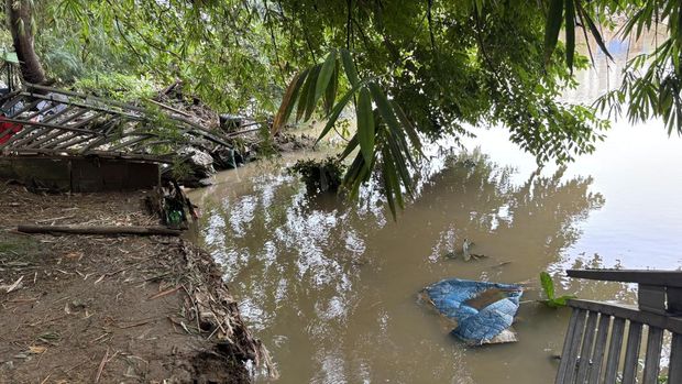 Longsor di kawasan wisata Hutan Bambu Bekasi (Rachma/detikcom)