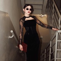 Gaya Bold Elegan Mahalini, Padukan Dress Hitam Dengan Lipstik Merah