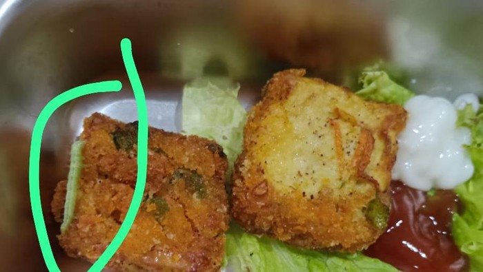 Menu MBG di Pandeglang berisi ulat.