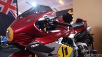 Bagaimana? Tabunganmu sudah cukup untuk membeli motor sultan ini? Foto: Septian Farhan Nurhuda/detik.com