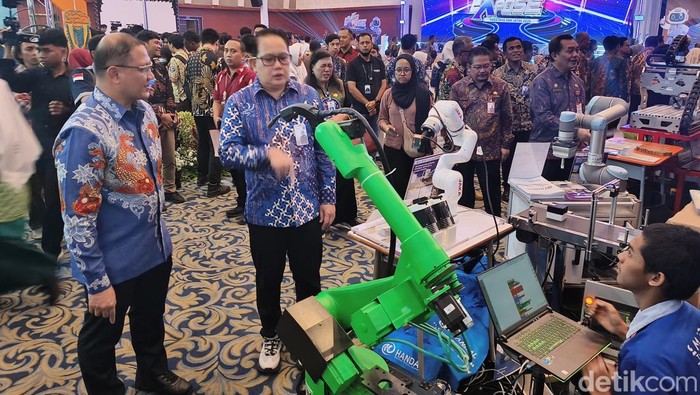 Pameran produk SMK di Jatim