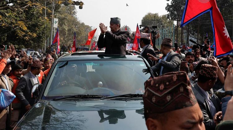 Pendukung Monarki Sambut Kedatangan Mantan Raja Nepal di Kathmandu