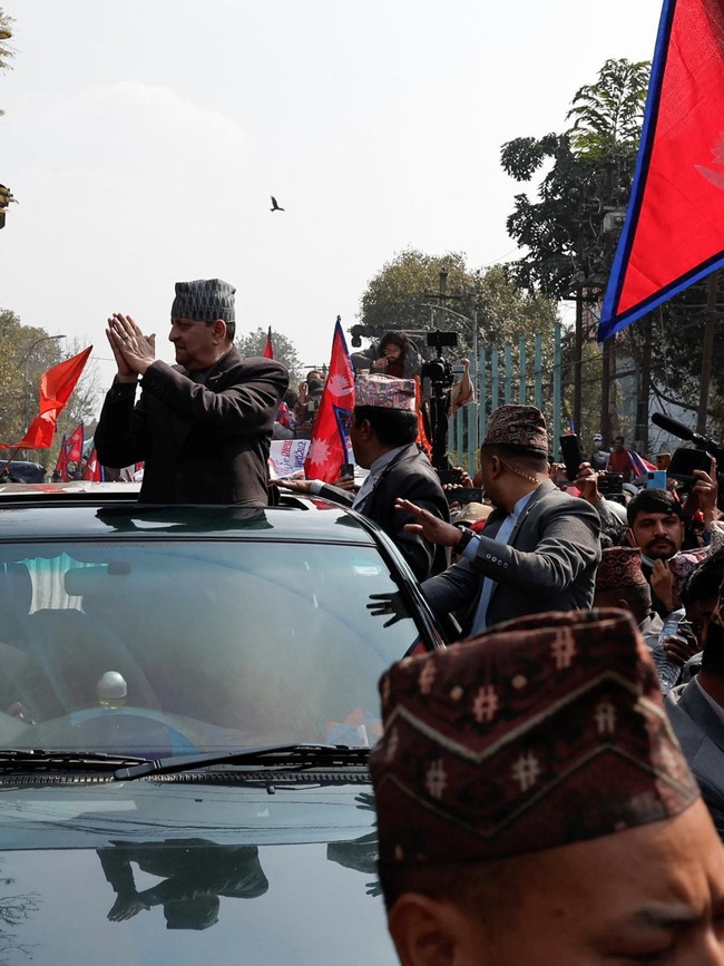 Pendukung Monarki Sambut Kedatangan Mantan Raja Nepal di Kathmandu