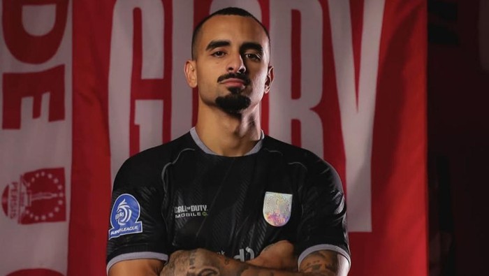 Penyerang baru Persis Solo, Bruno Gomes. Bruno sebelumnya merupakan penyerang Semen Padang. 