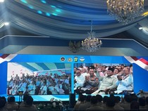 Momen Siswa SD di Papua Barat Tagih MBG Langsung ke Prabowo