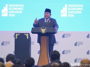 Siap-siap Bertemu Trump, Prabowo Kumpulkan Menteri Ekonomi di Hambalang