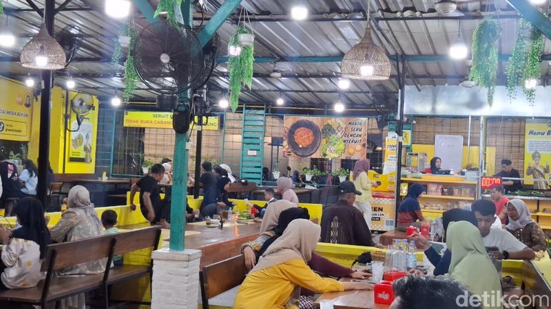Sambal Seruit Buk Lin: Nikmatnya 'Nyeruit' Asli Lampung di Rumah Makan Legendaris