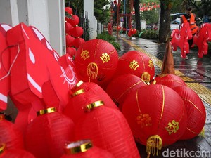 Begini Asal-usul Lampion dalam Perayaan Imlek