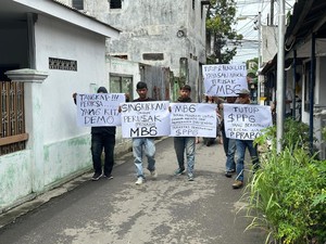 Dapur SPPG di Kota Kediri Didemo Warga Disebut Menipu dan Menu Tak Layak