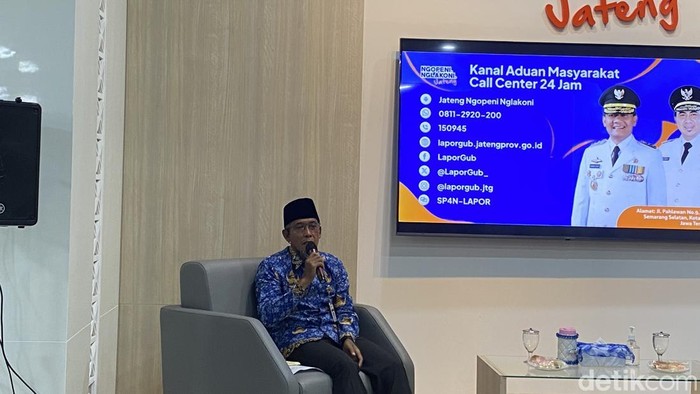Sekertaris Daerah (Sekda)Jateng, Sumarno di Pemprov Jateng, Kecamatan Semarang Selatan, Kota Semarang, Jumat (13/2/2025).