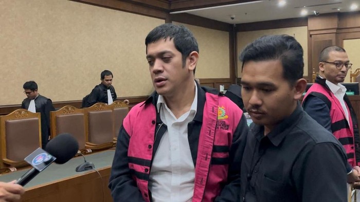 Anak buron Riza Chalid, Muhamad Kerry Adrianto Riza